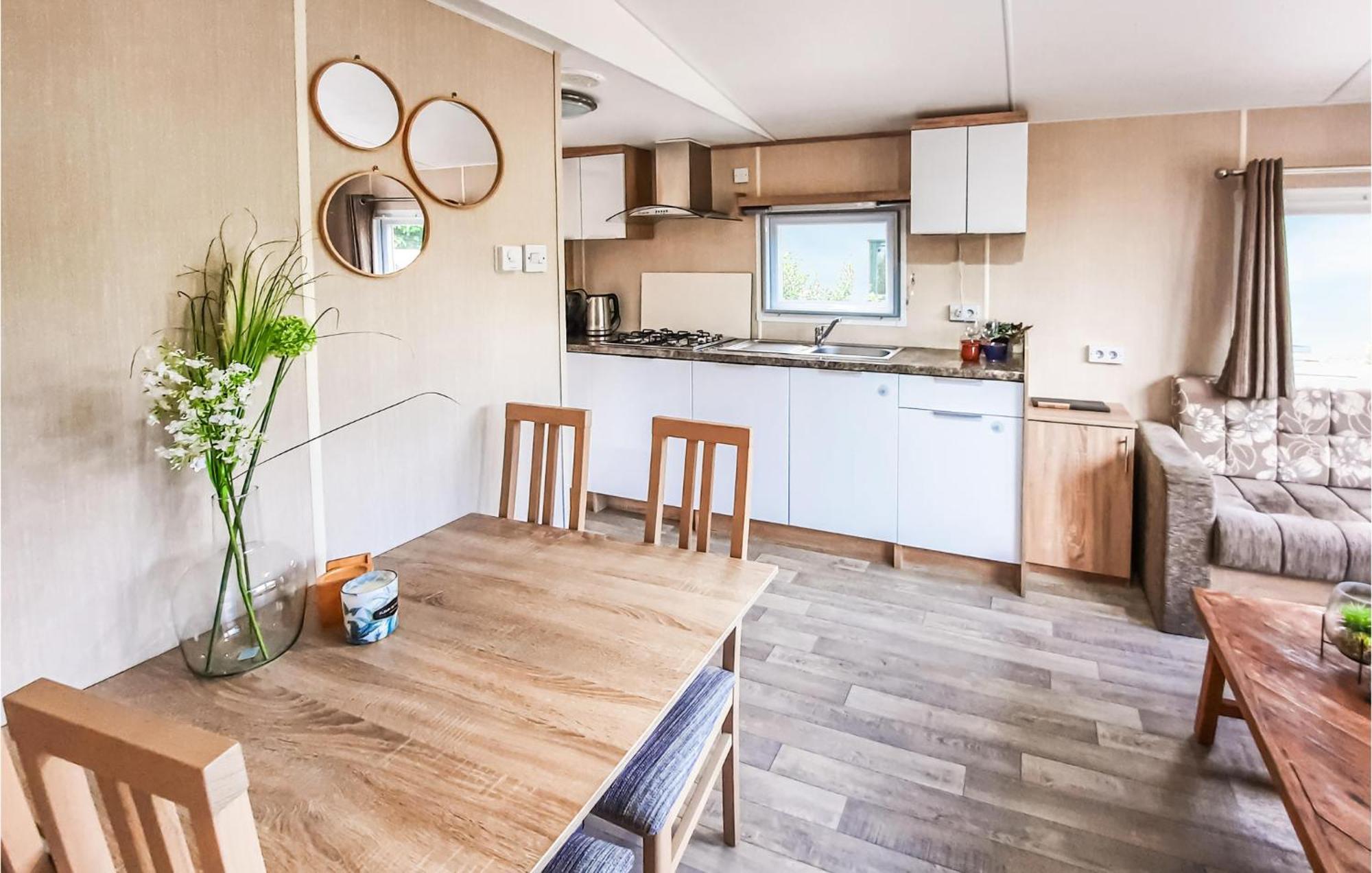 3 Bedroom Beautiful Home In Heinkenszand Zewnętrze zdjęcie